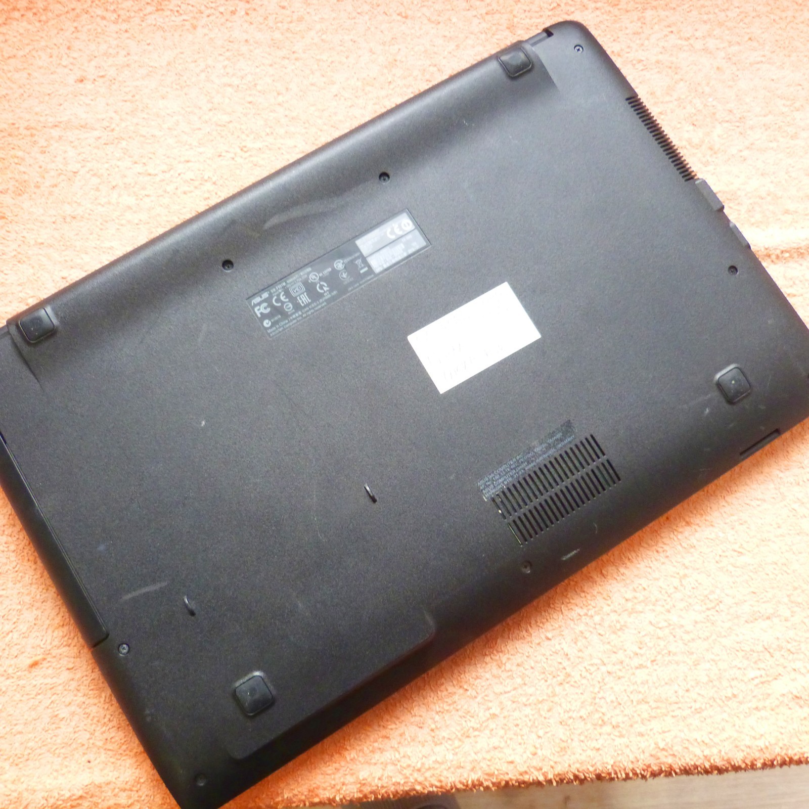 Asus F551 Vivobook PREMIUM 15″ SonicMaster l SSD Windows 11 l HDMI DVDRW