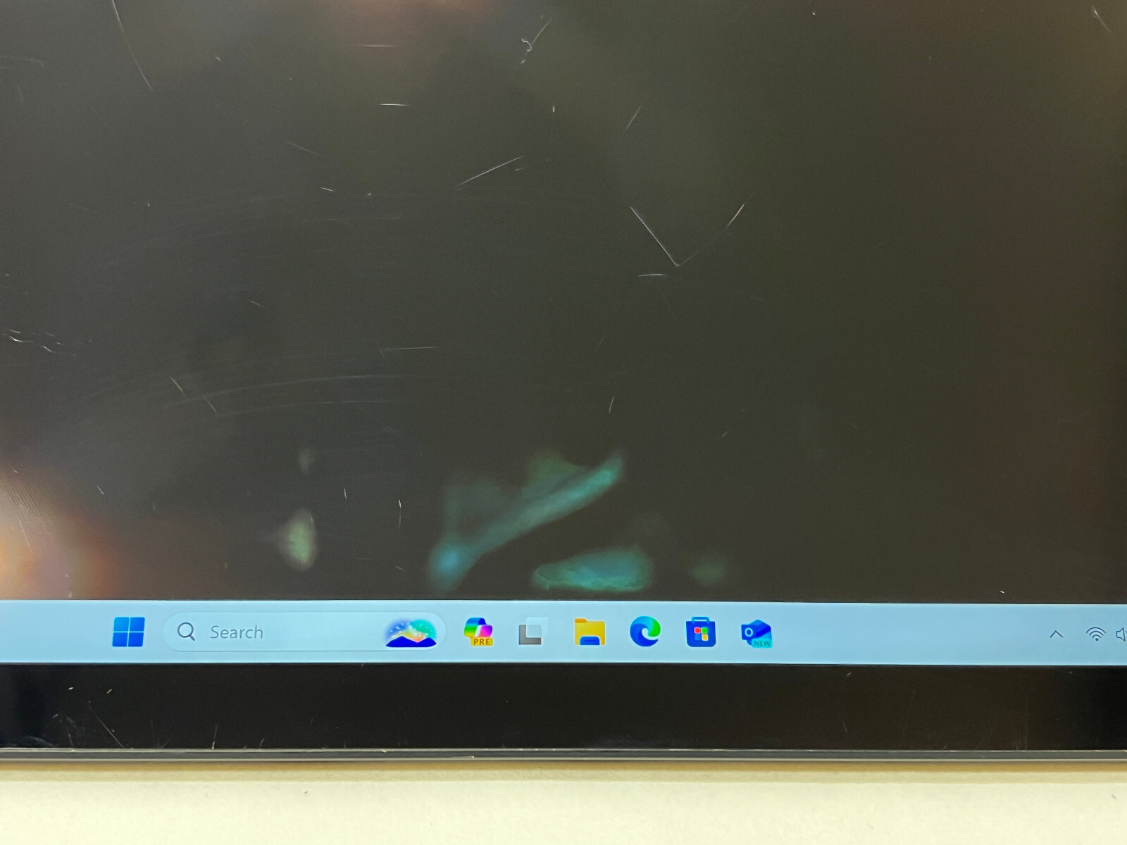 Microsoft Surface Pro 7 1866 12.3″ i5-1035G4 8GB 256GB W11H *Works but READ*
