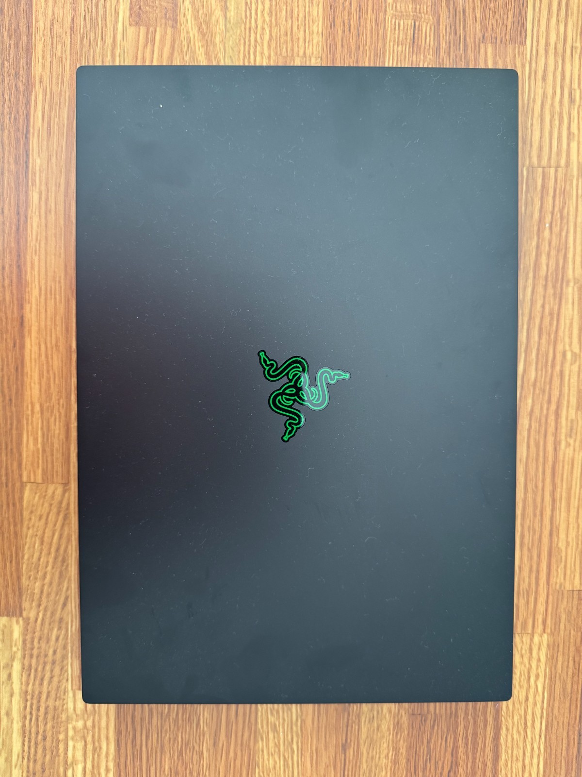 Razer Blade 16: RTX 4090 – i9 – 14th Gen CPU – 4TB Excellent