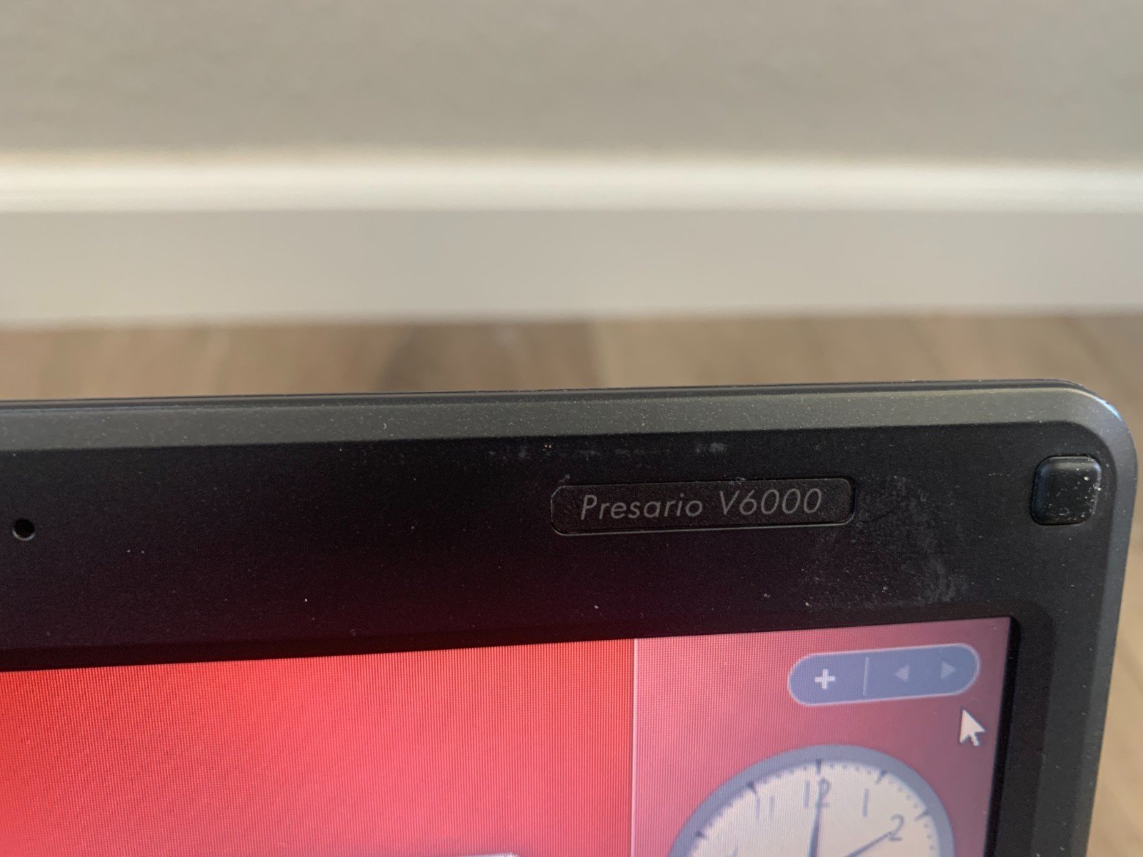 Compaq Presario V6000 15.4″ AMD Sempron 3500+ 1.80Ghz 1GB RAM 60GB HDD Win Vista