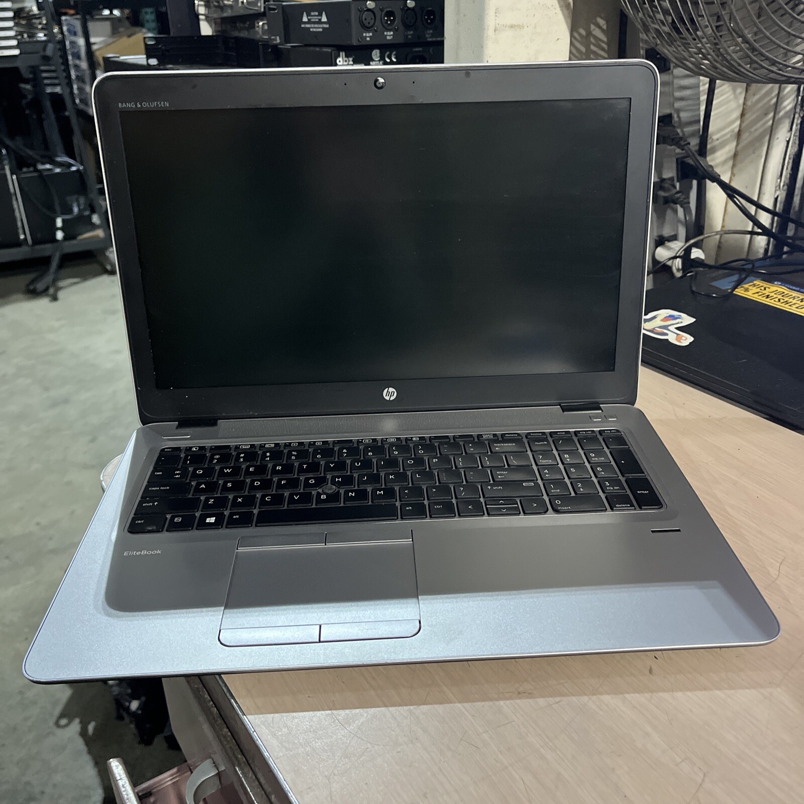 HP ELITEBOOK 755 G3 AMD PRO A10-8700B R6 8GB RAM NO HD