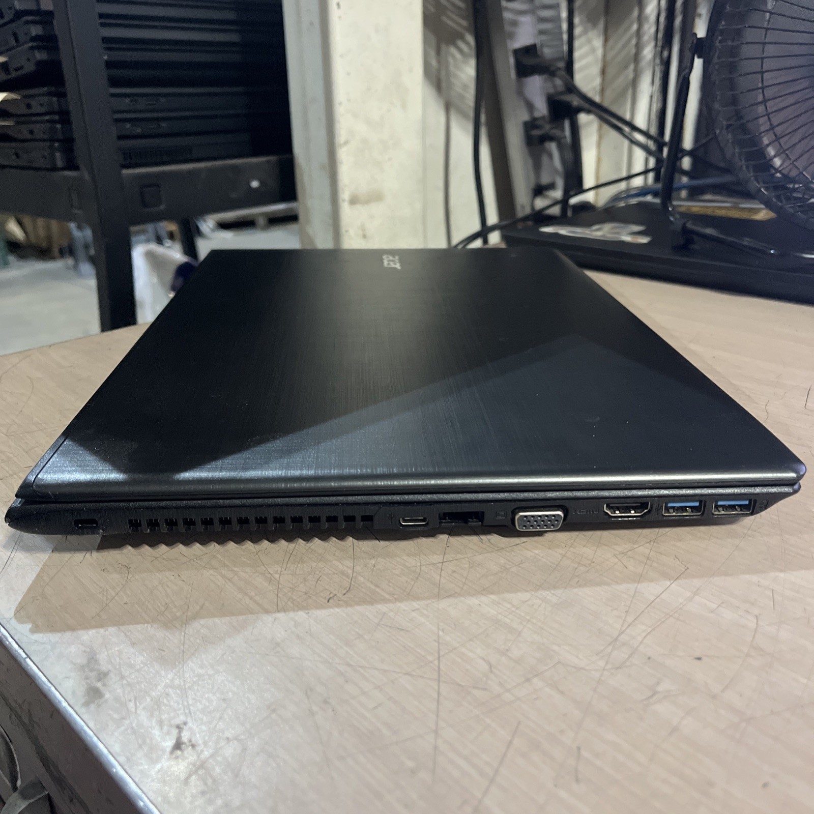 ACER ASPIRE E5-575 SERIES INTEL CORE I3 7TH GEN 4GB RAM NO HD