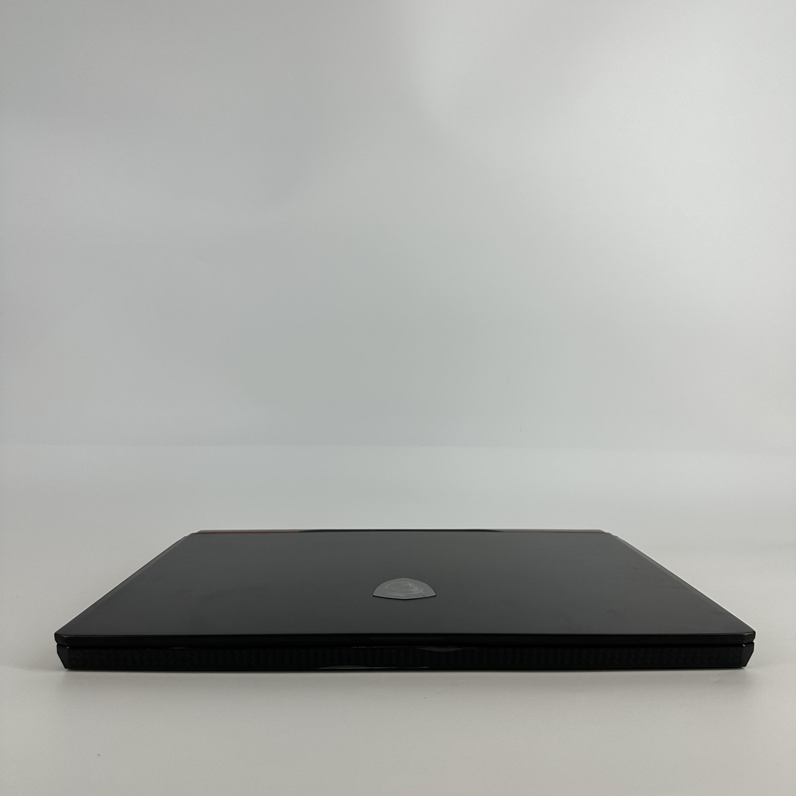 MSI Raider GE78 HX 17 QHD 2.2GHz i9-13980HX 32GB 1TB/1TB RTX 4080 FRAME GAP