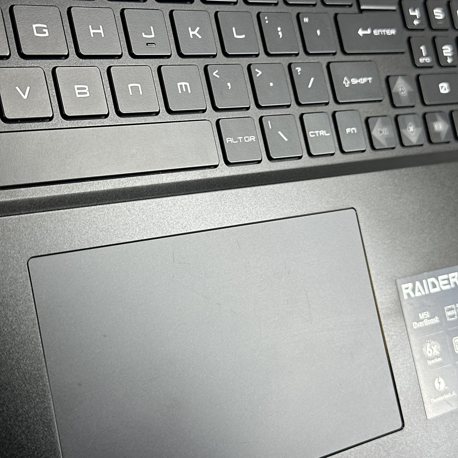 MSI Raider GE78 HX 17 QHD 2.2GHz i9-13980HX 32GB 1TB/1TB RTX 4080 FRAME GAP