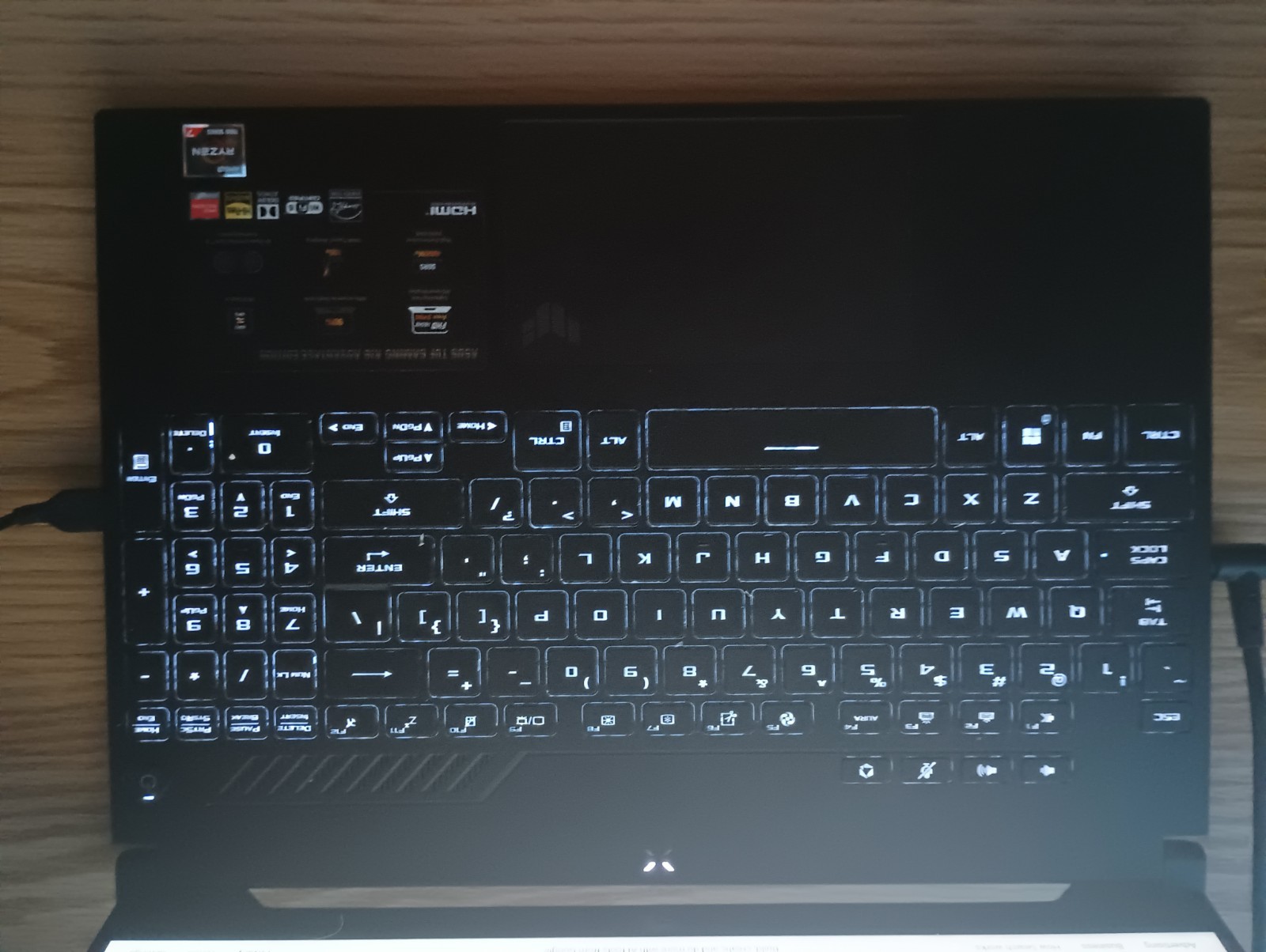 ASUS TUF A16 Advantage Edition (Ryzen 7 7735HS, 8gb RX 7700s, 165HZ, 8gb RAM)