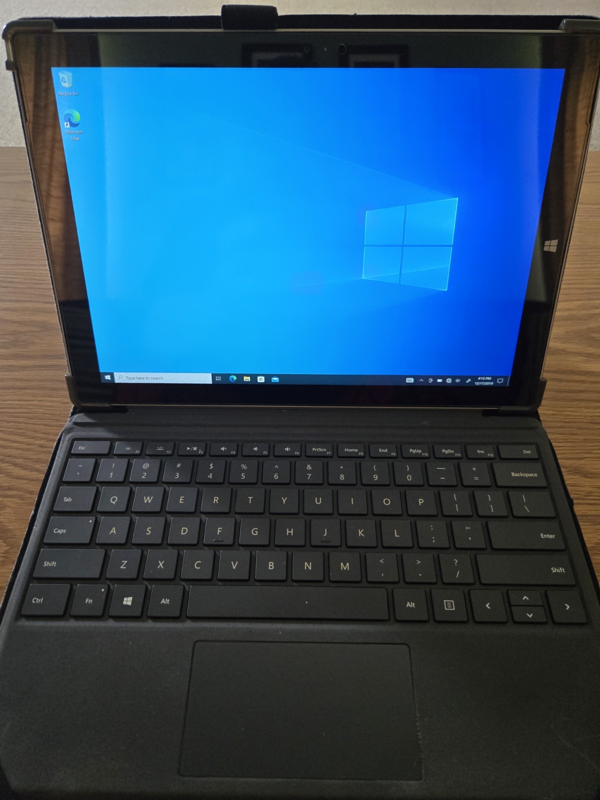 Microsoft Surface Pro 3 i5-4300U @ 1.90 GHz 8GB RAM 256GB SSD WIN 10 PRO