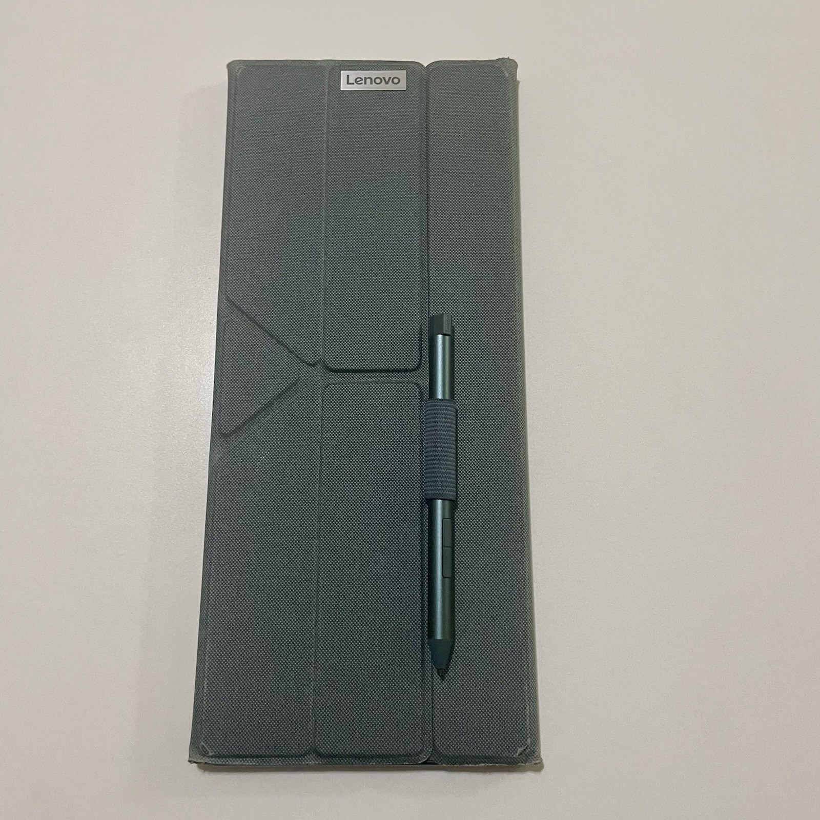 Lenovo Yoga Book 9i Laptop Dual Screen Intel Core Ultra 7 155U, 32 GB RAM 512 GB