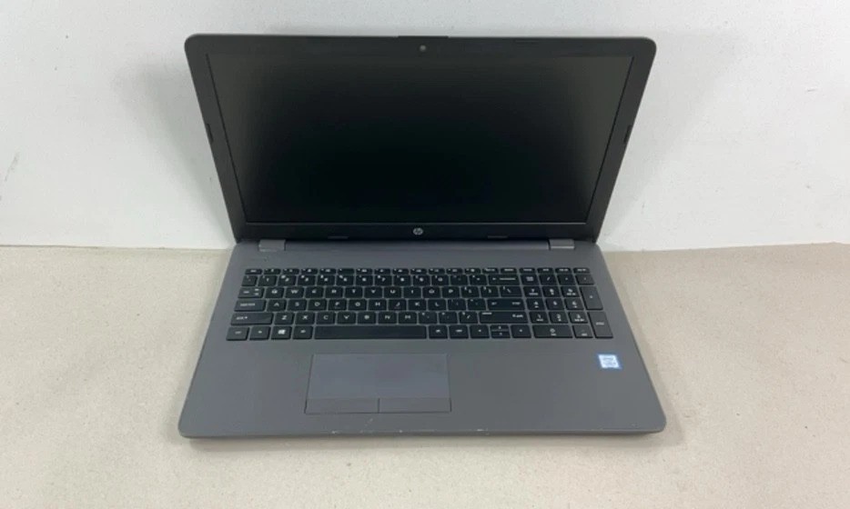 15.6″ HP 250 G6 INTEL CORE i5-7200U 500GB SSD 8GB RAM WIN 11 LAPTOP
