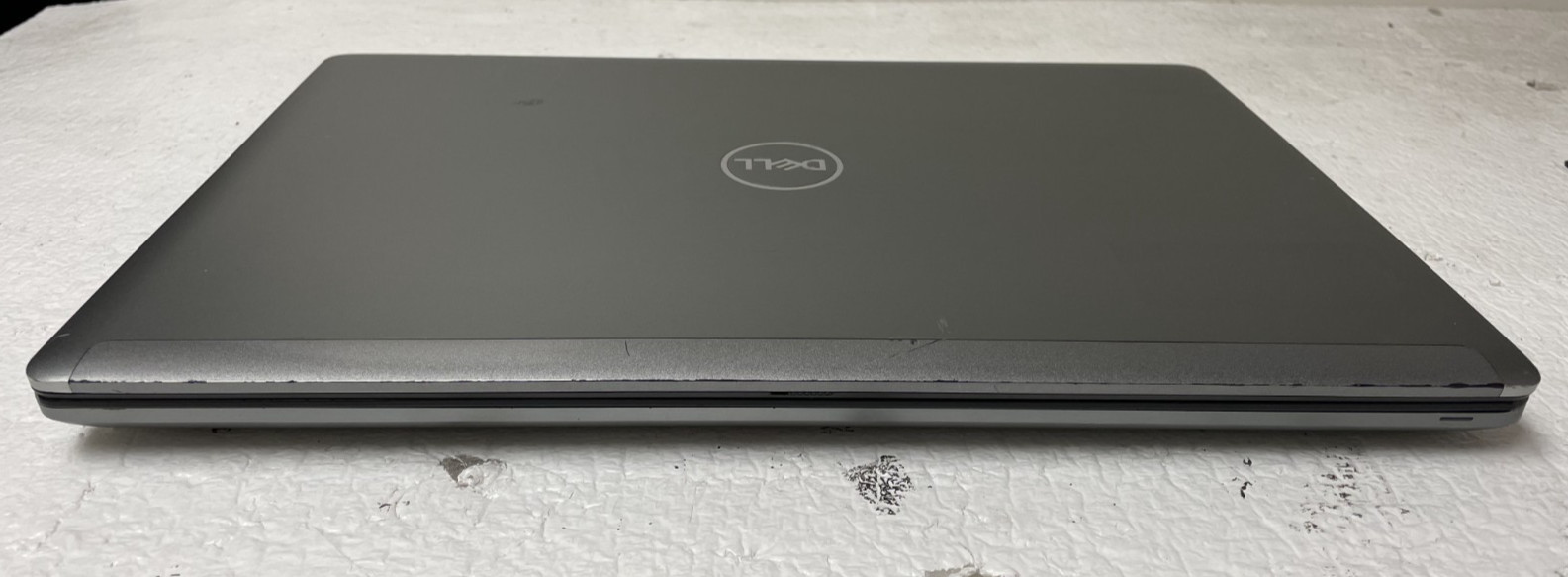 Dell Precision 7560 15.6″ Intel i9-11950H @2.60GHz 32GB RAM NO SSD For Parts
