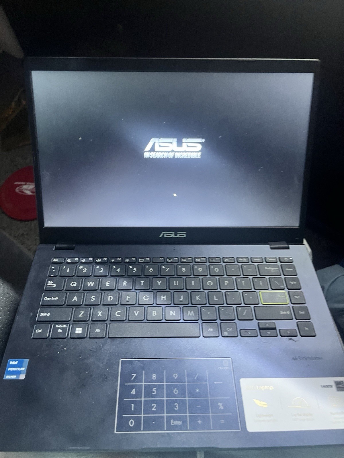 ASUS 14″ Laptop Intel Pentium Silver N6000 4GB RAM SSD Windows 11 Home Black