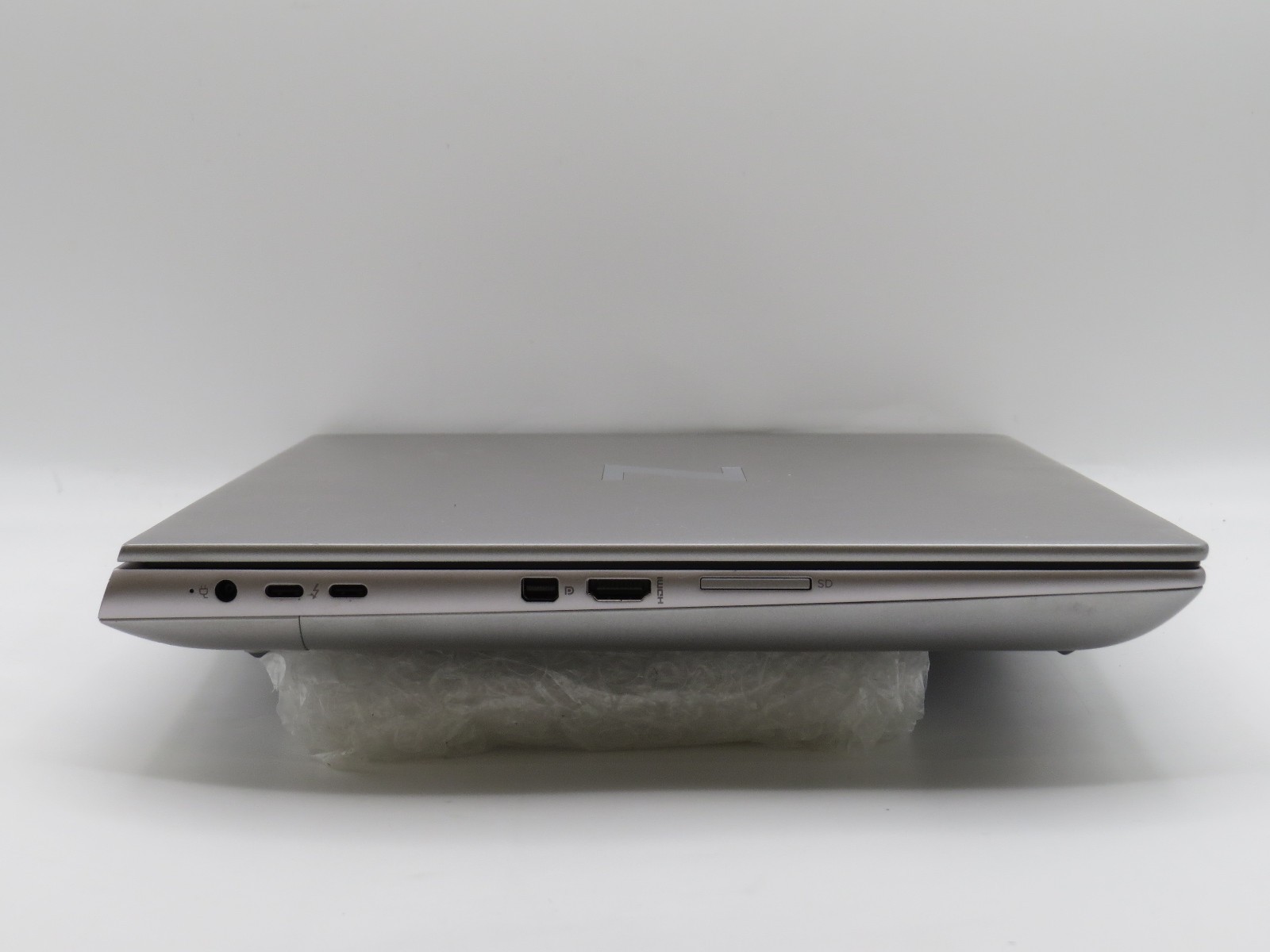 HP ZBook Fury G9 | I7-12850HX | 32GB DDR5 | 1TB m2 NVME | RTX A2000 | Win 11 Pro