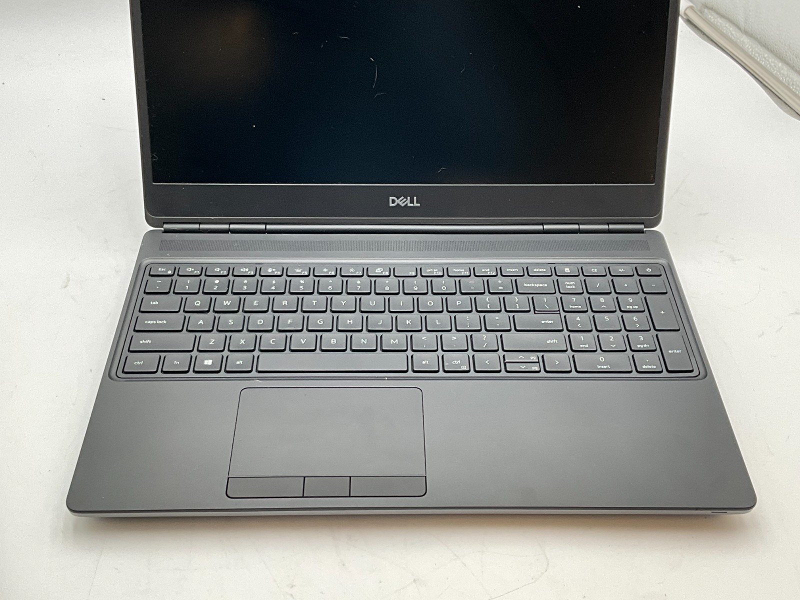 DELL Precision 7560 i7-11850H 2.50g 32GB 1tb T1200 15.6″ WIN11 Laptop ^49RK7M3