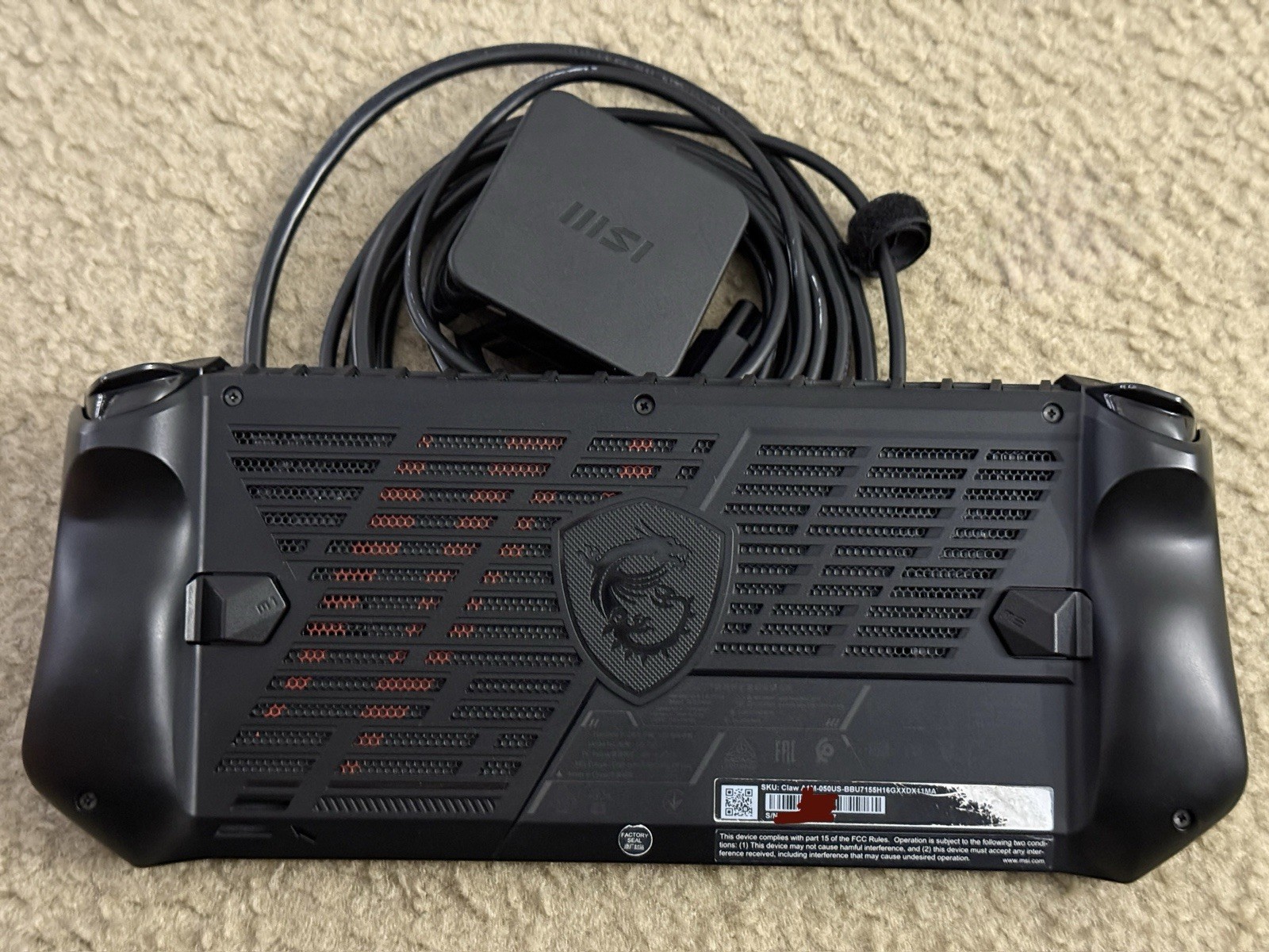 MSI Claw A1M-050US PC Gaming Handheld Ultra 7-155H 7″ 120Hz FHD 16GB RAM 1TB SSD