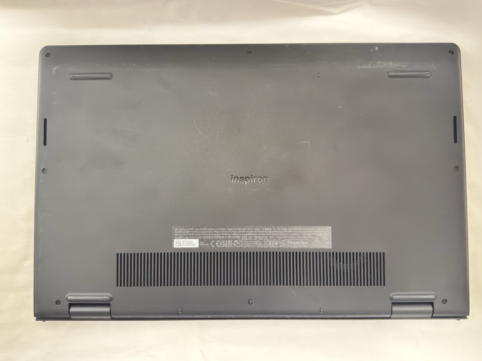 Dell Inspiron 15 3525 15.6″ Ryzen 7 5700U 16GB 256GB SSD Win 11 Home Black