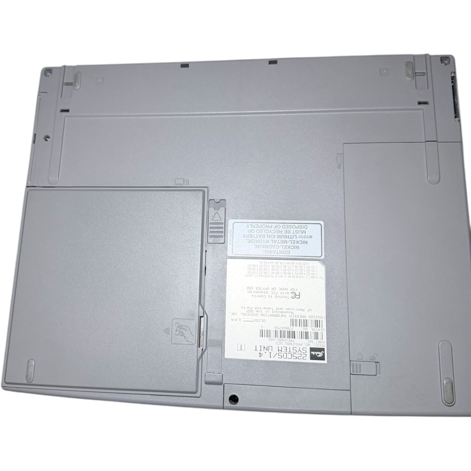 Vintage 90s Retro Tech Toshiba Satellite 225CDS Laptop PC PA1240U-S6C Grey parts