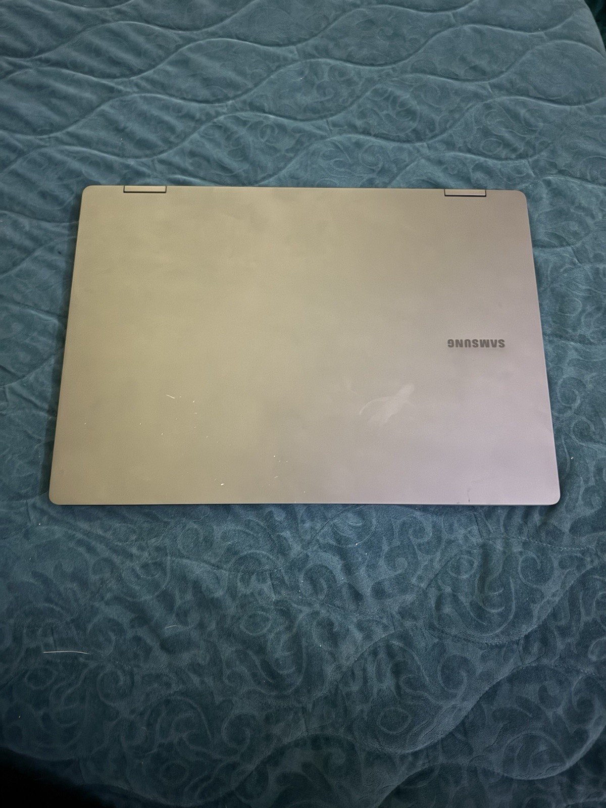 Samsung Galaxy Book3 Pro 360 2-in-1 Laptop 16″ 3K, I7-1360P, 16GB RAM, 1TB SSD