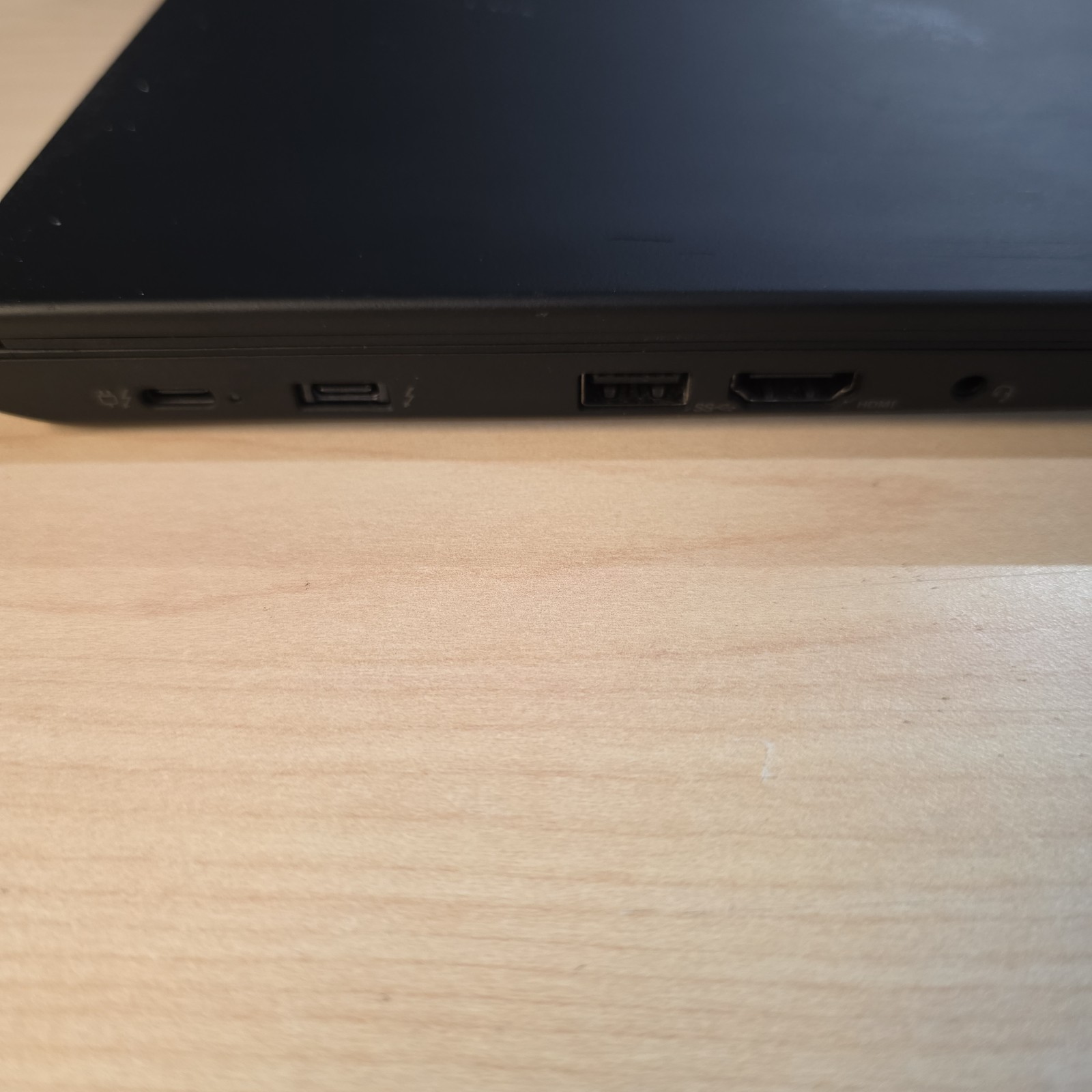 Lenovo ThinkPad P15s Gen 2 Intel Core I7 11th Gen, 16G, 256Gb,NVIDIA GPU READ ME