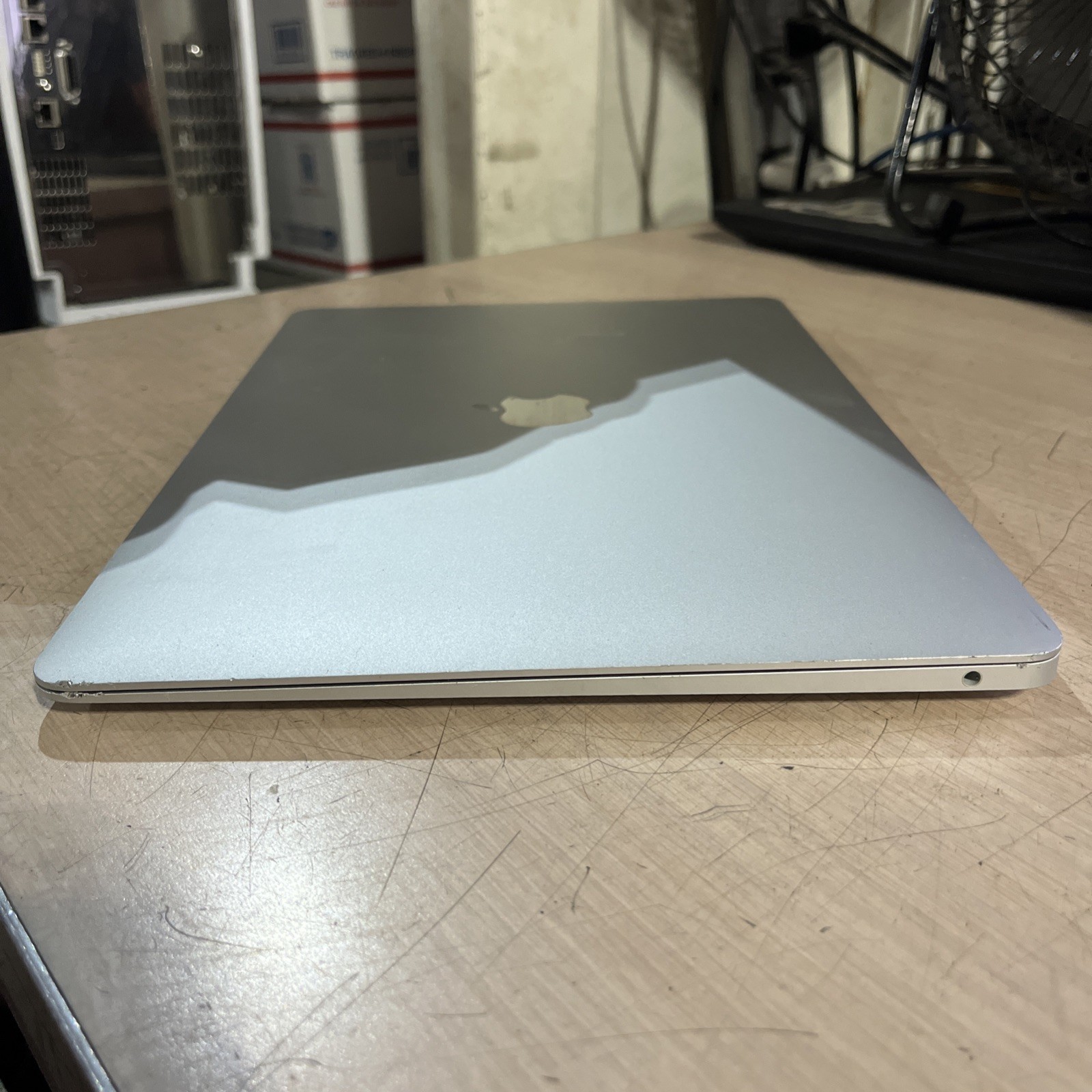 APPLE MACBOOK AIR 13″ SCISSOR, 2020 CORE I3-1000NG4 1.1GHZ 8GB RAM 256SSD