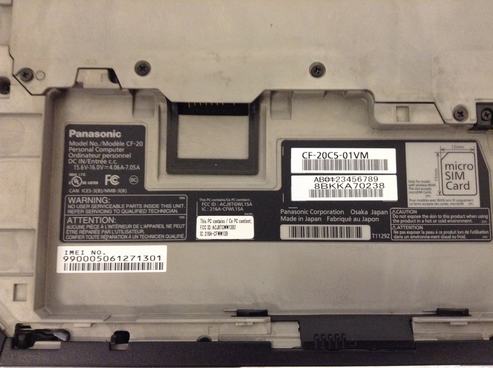 Panasonic Toughbook CF-20 MK1 Tablet 10.1″ M5-6Y57 1.10GHz 8GB 128GB SSD 4K HRS