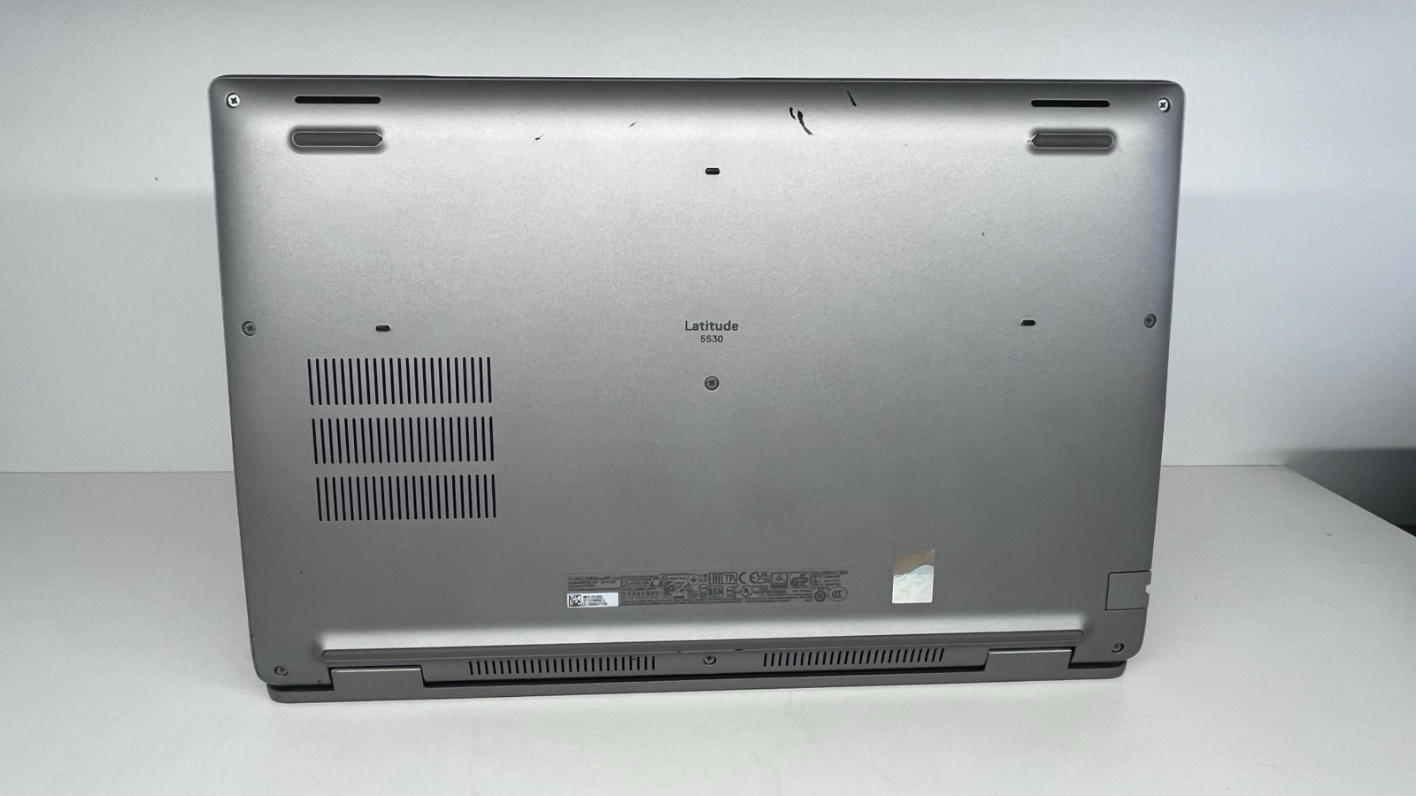 Dell Latitude 5530 Laptop – i5-1235u 16GB 512GB SSD Cam 15.6″ Touchscreen 2022