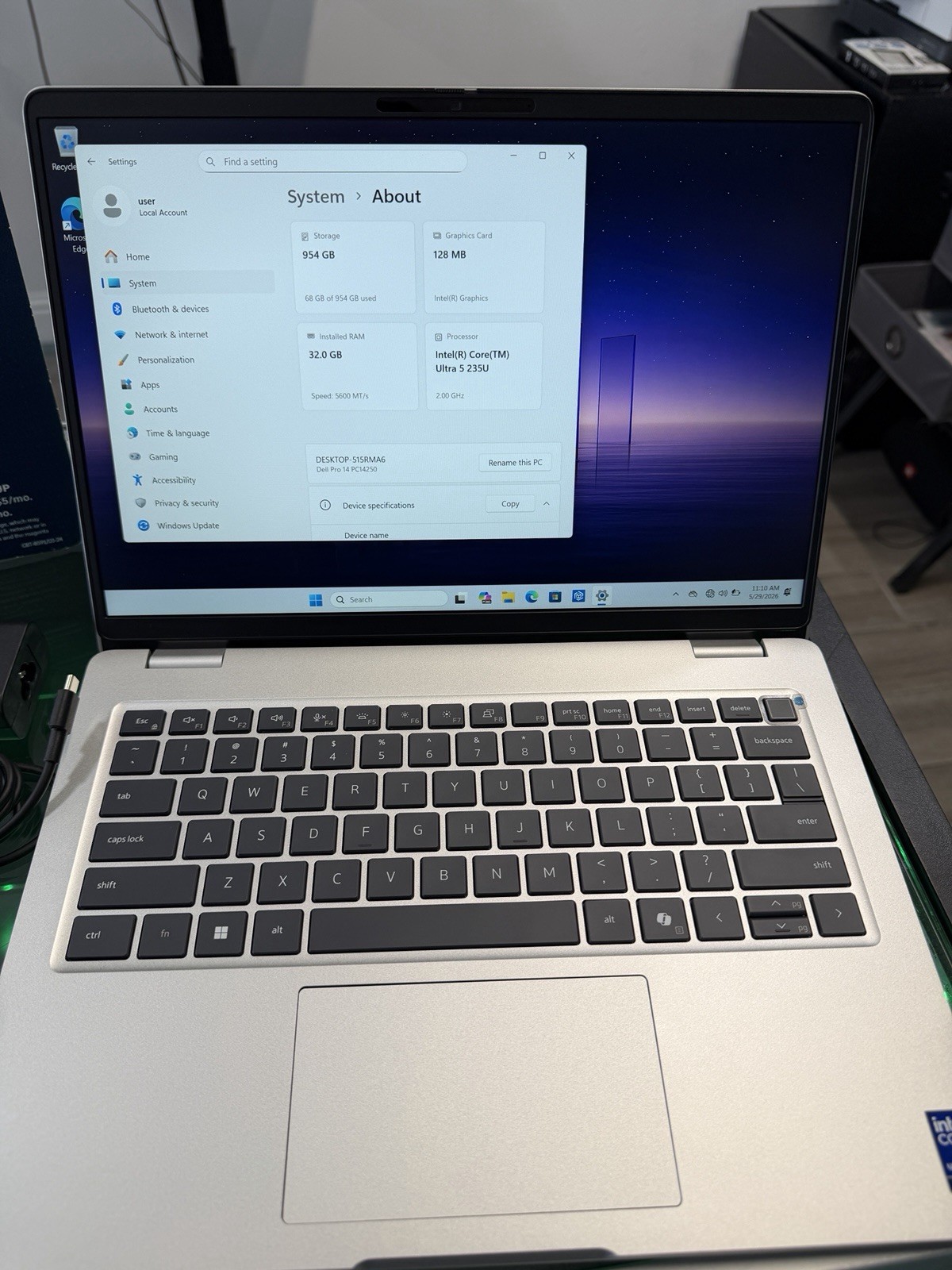 Dell Laptop Pro 14 PC14250 14″ Intel Core Ultra 5 235U 1Tb SSD 32gb Ram Touch