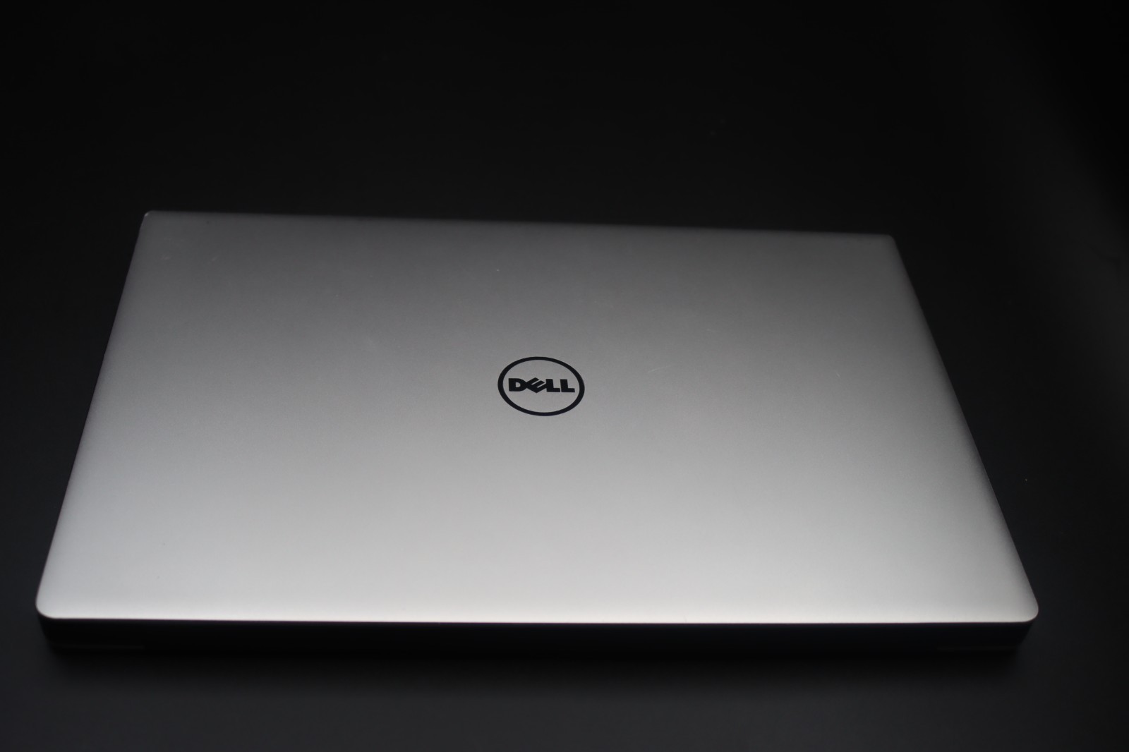 Dell XPS 13 9343, 13.3″ Intel Core i5-5200U, 4GB RAM, 128GB. Windows 10 Home