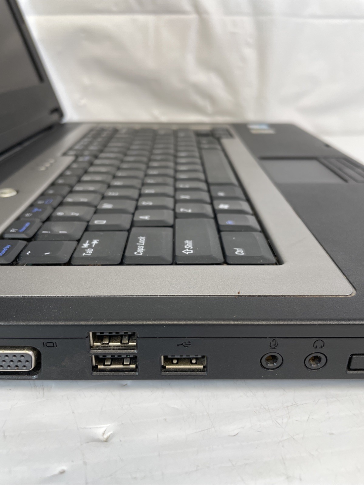 Vintage Dell Inspiron 1300 Laptop Celeron M 1.40GHz 256MB RAM 40GB HDD WinXP