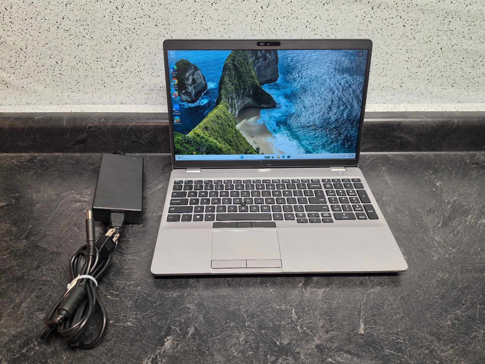 Dell Precision 3551 Gaming Laptop – i7-10750H, 24GB RAM, 512GB SSD, Quadro P620