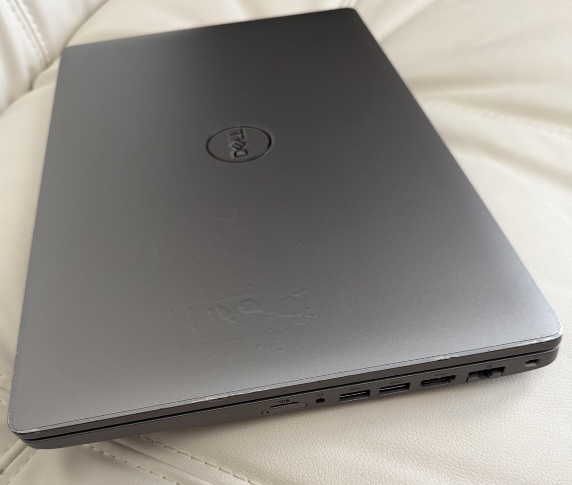 Dell Latitude 5510 15.6″ Laptop Core i7 10th Gen 24GB RAM 256GB SSD Win 11 Pro