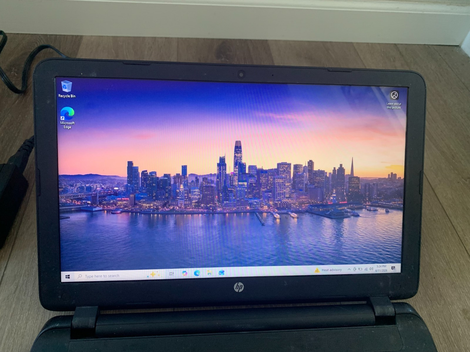 HP 15-f305dx 15.6″ AMD A6-5200 APU 2.00GHz 4GB RAM 500GB HDD Win 10 Home