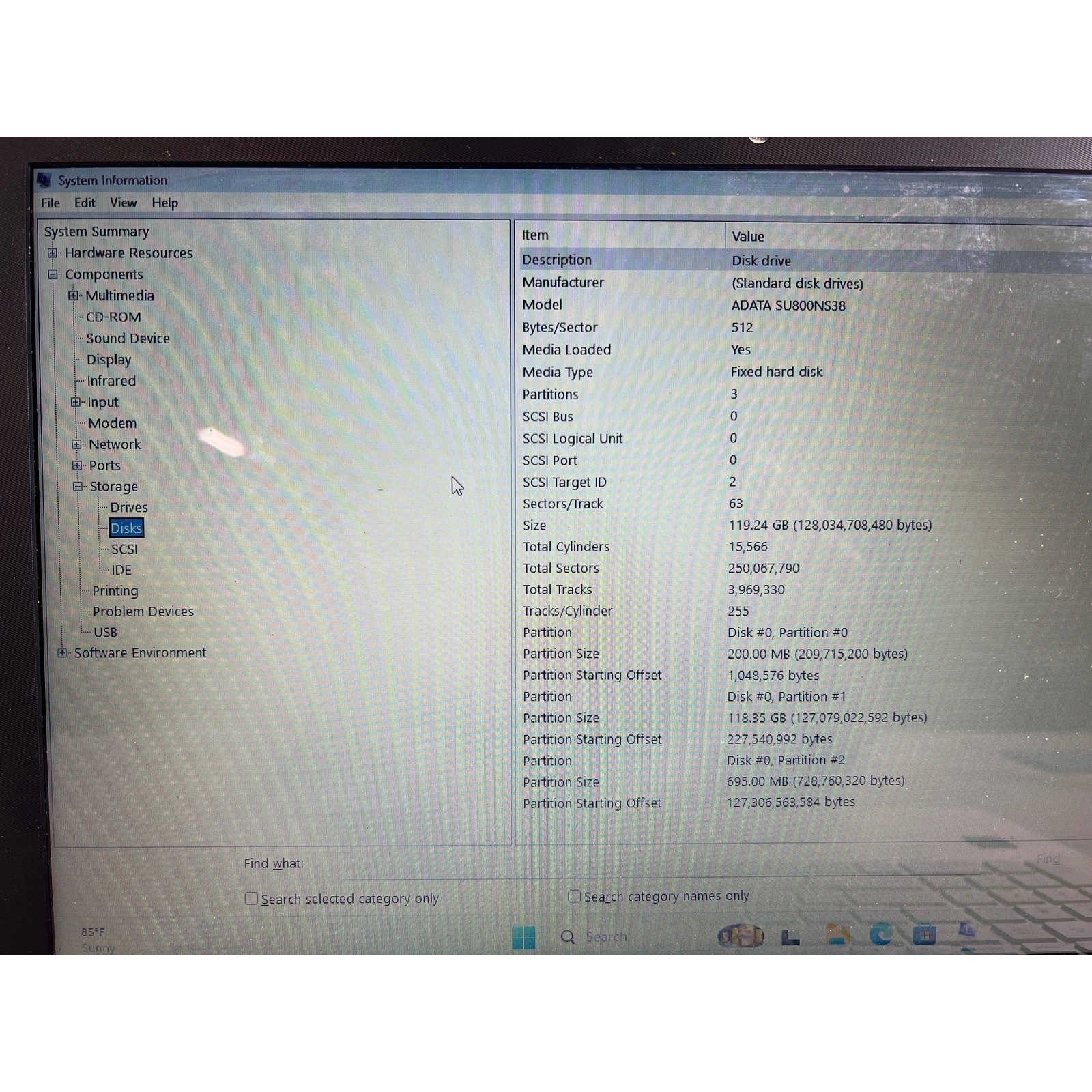 HP Pavilion Laptop 15-cc123cl Intel Core i5-8250U 8GB 128GB 15.6″ Trackpad prob