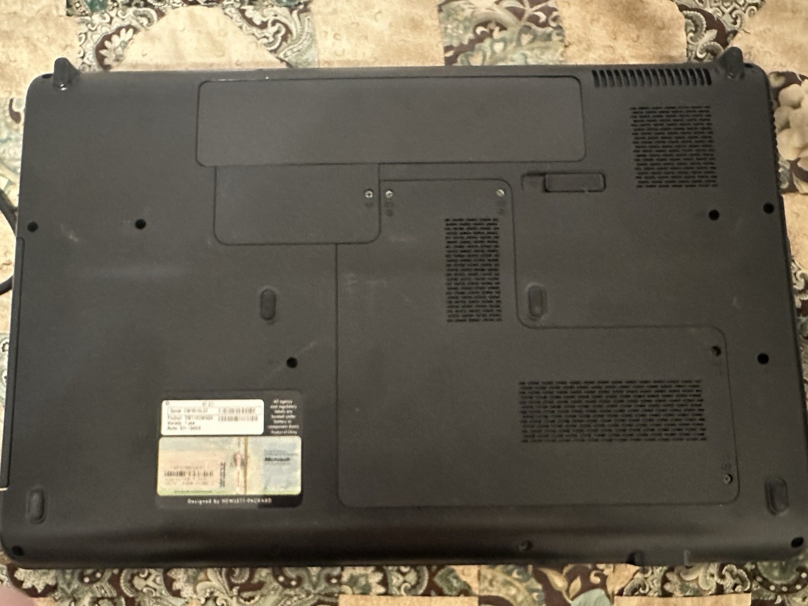 Hp Pavilion G71-340US Vintage Windows XP Professional Retro Pc Gaming Laptop