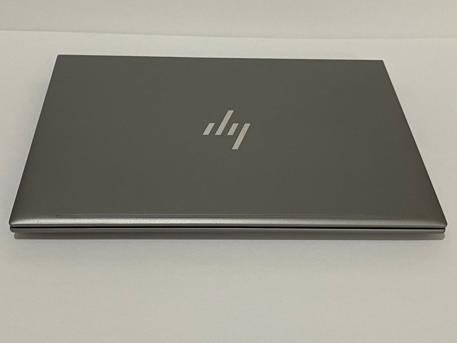 HP ZBook Firefly G10 14″ FHD+ 1.8GHz i7-1365U/32GB/1TB Win11 Pro 25H2 NEW