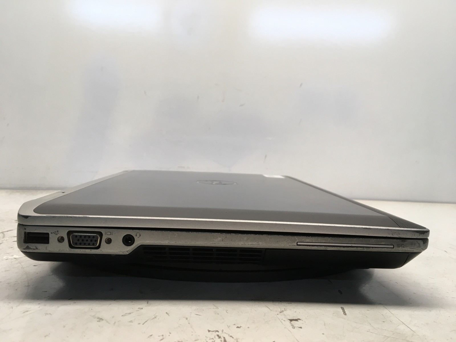 Dell Latitude E6430 Intel i5-3320M 2.6GHz 8 GB NO HDD
