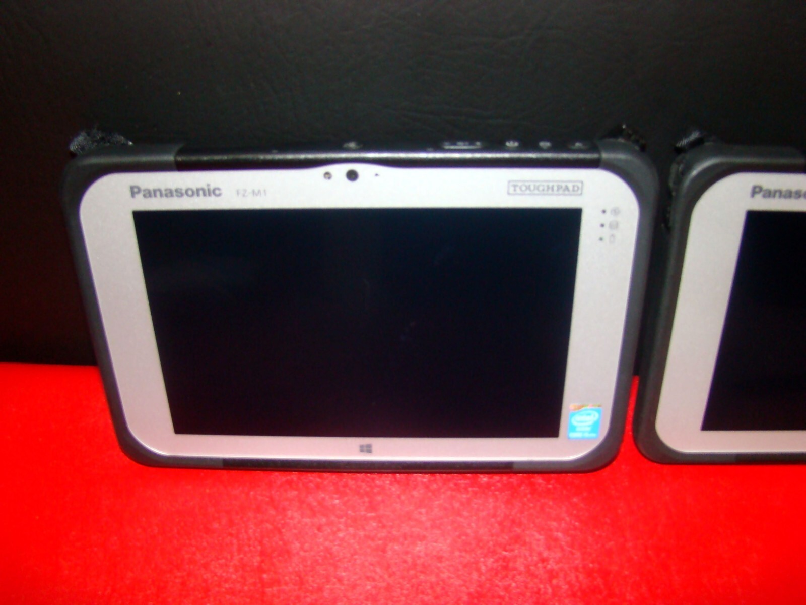 Panasonic Toughpad FZ-M1 i5 1.60GHz 8GB 128GB (FZ-M1CEAAXBM) READ DESCRIPTION