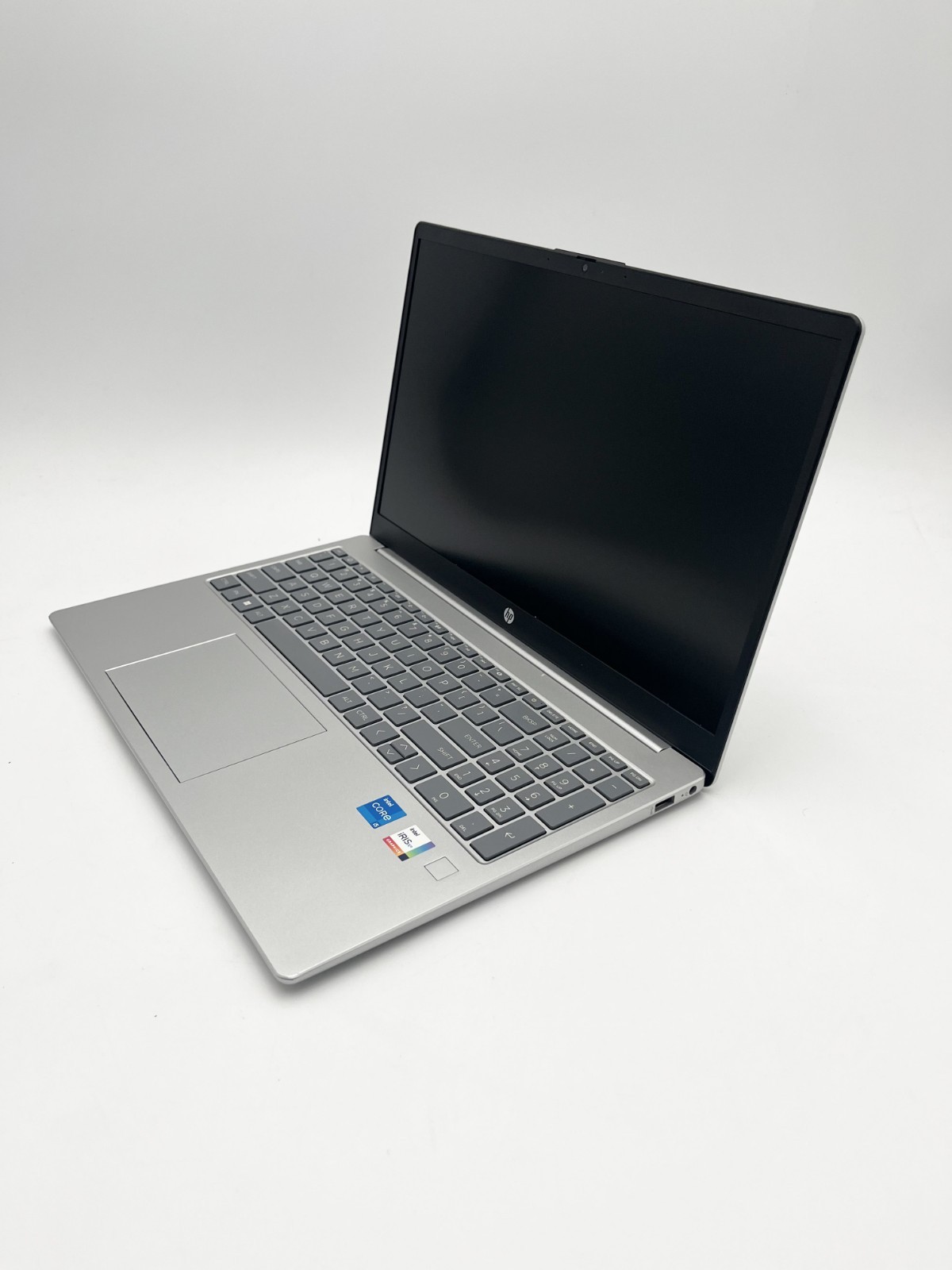 HP 15-FD0025ST 15.6″ i5-1335U 8GB RAM 256GB SSD Laptop Windows Ready