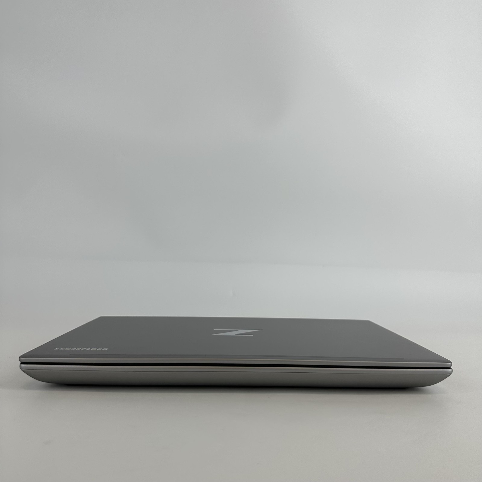 HP ZBook Fury 16 G9 FHD+ 2.1 GHz i7-12850HX 32GB 1TB SSD RTX A2000 Excellent
