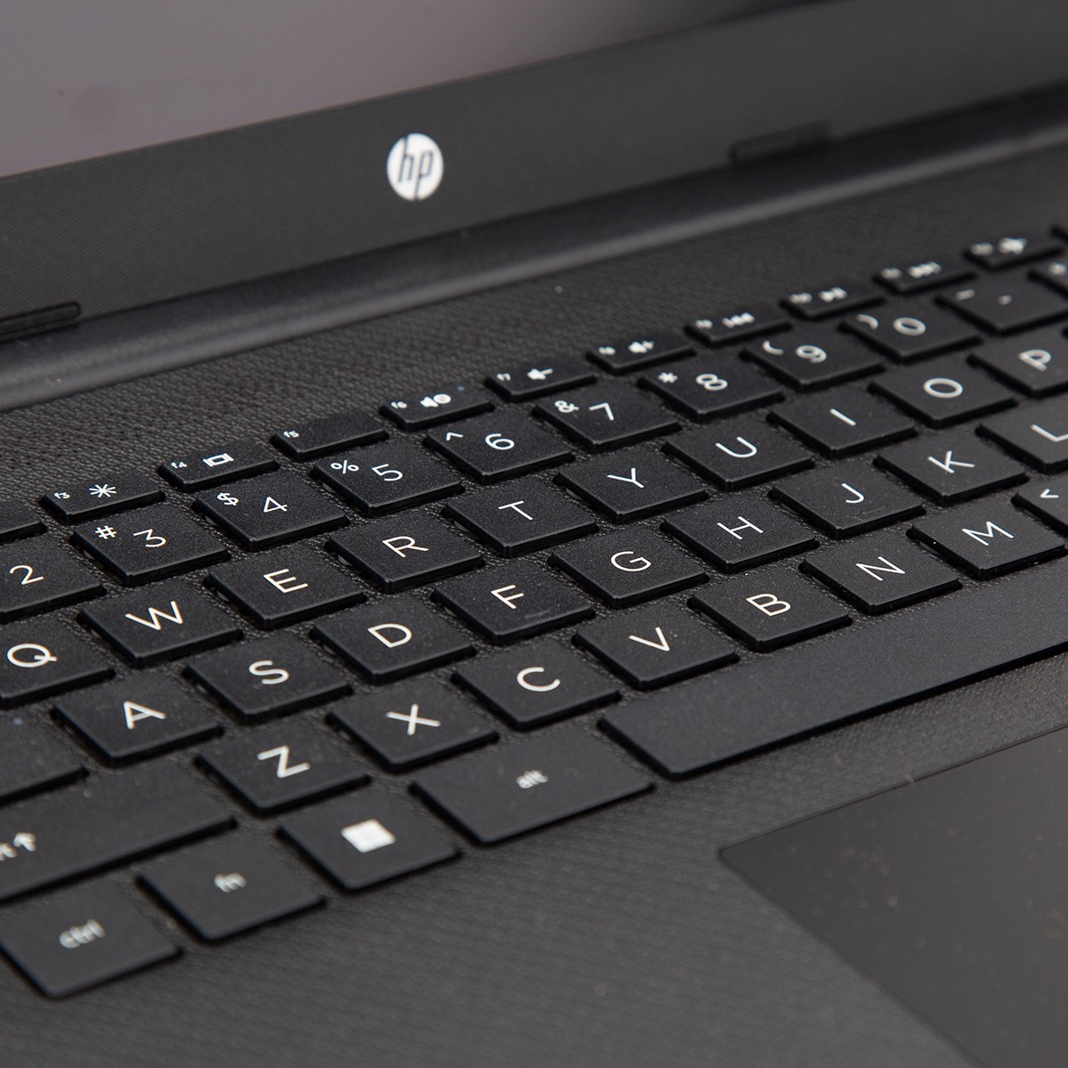 HP 14-dq3210nr 14″ HD Touchscreen Laptop – Jet Black SKU#1992733