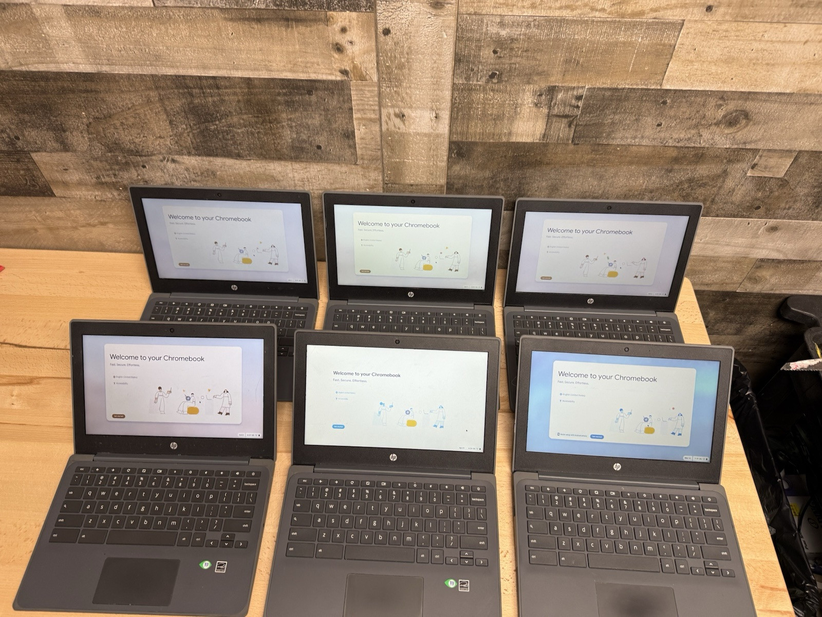 Lot of (6) HP Chromebooks 11A G8 EE AMD A4-9120C RADEON R4 1.60GHz 4 GB RAM 32GB