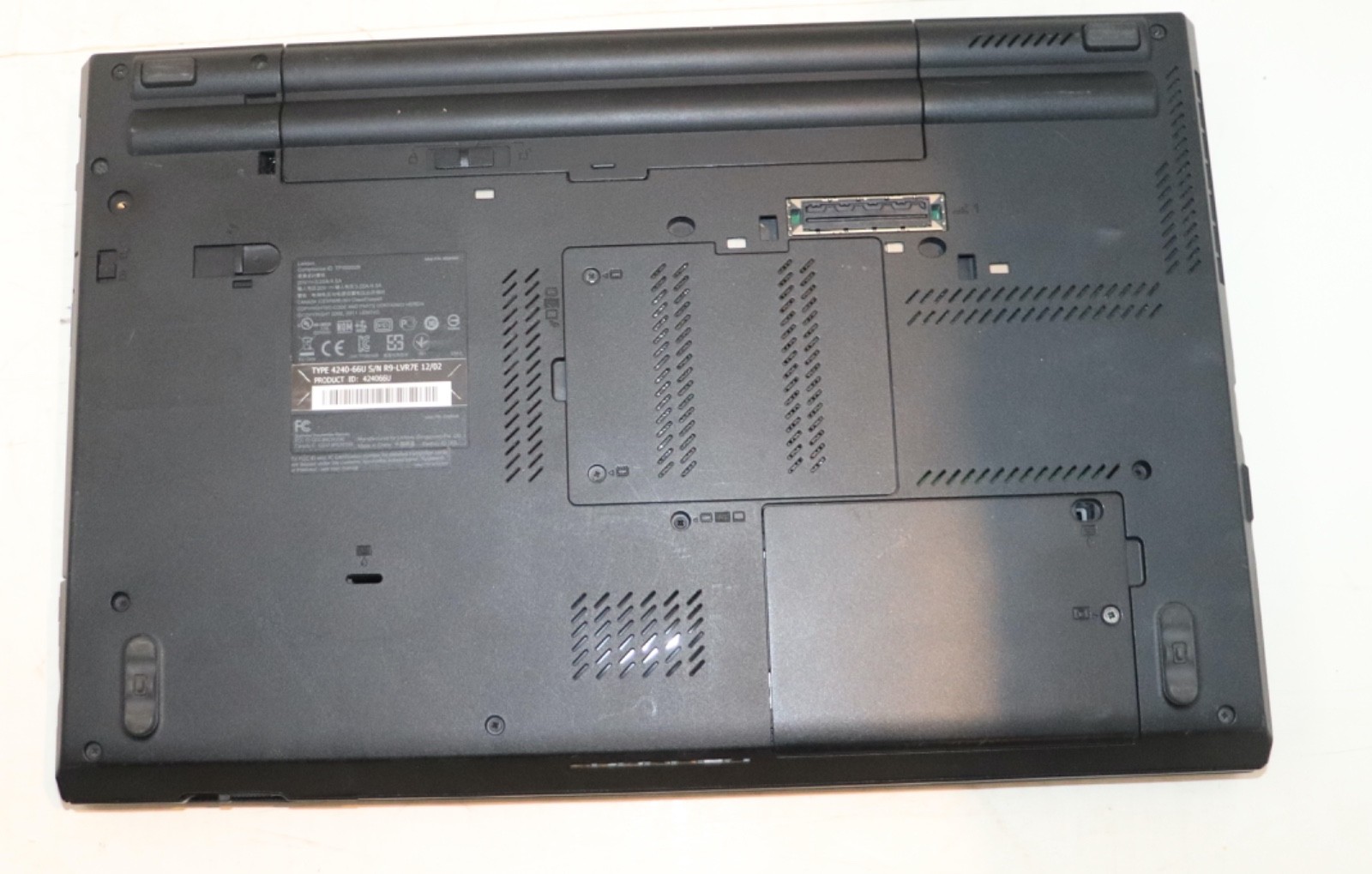 Lenovo ThinkPad T520|Core i7@2.80 GHz|8GB RAM|256GB SSD|WIN 10. PROF|Webcam