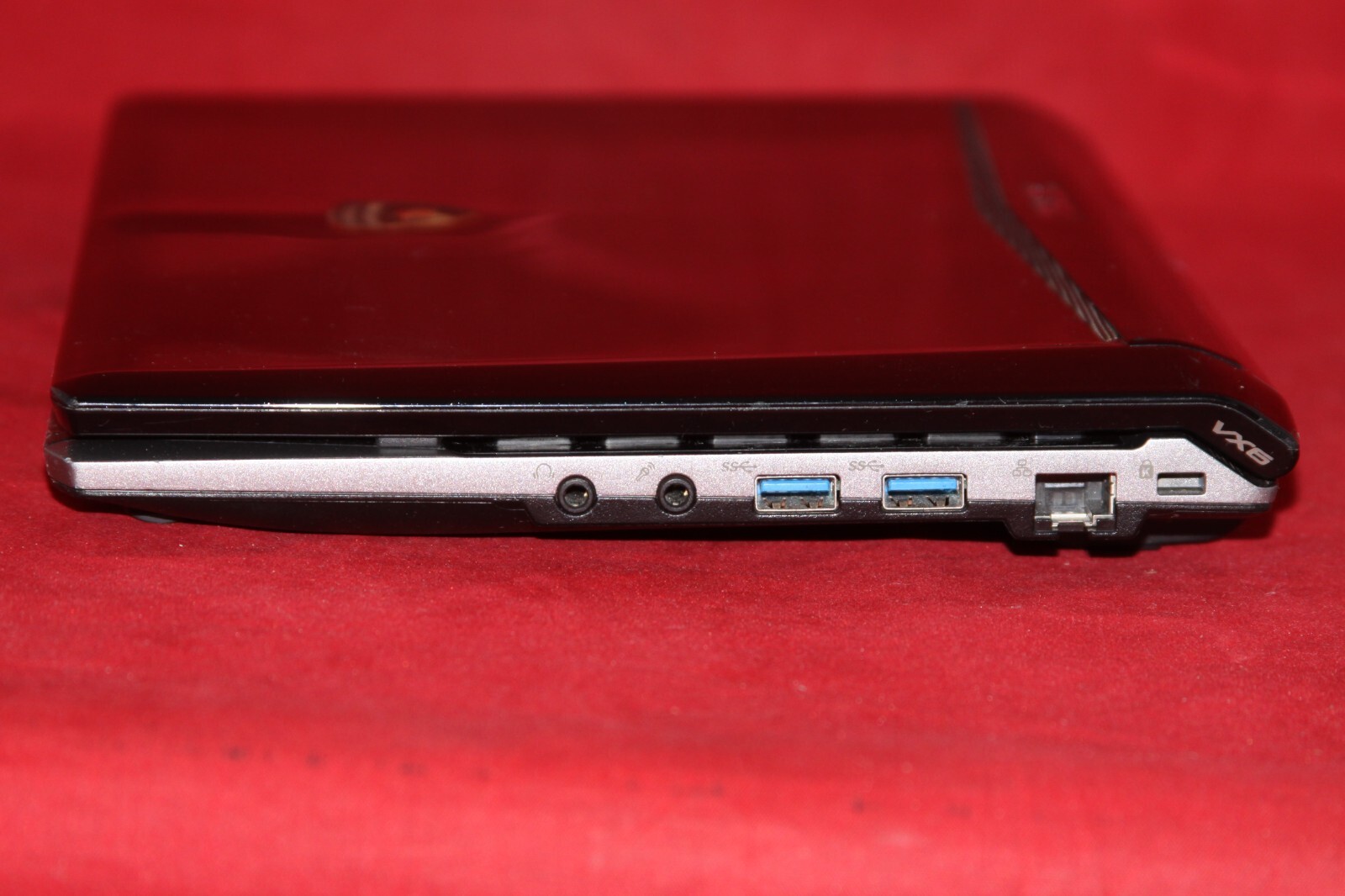 Netbook, ASUS Lamborghini Eee PC, VX6S, Intel Atom D2700, 4GB, 12.1”