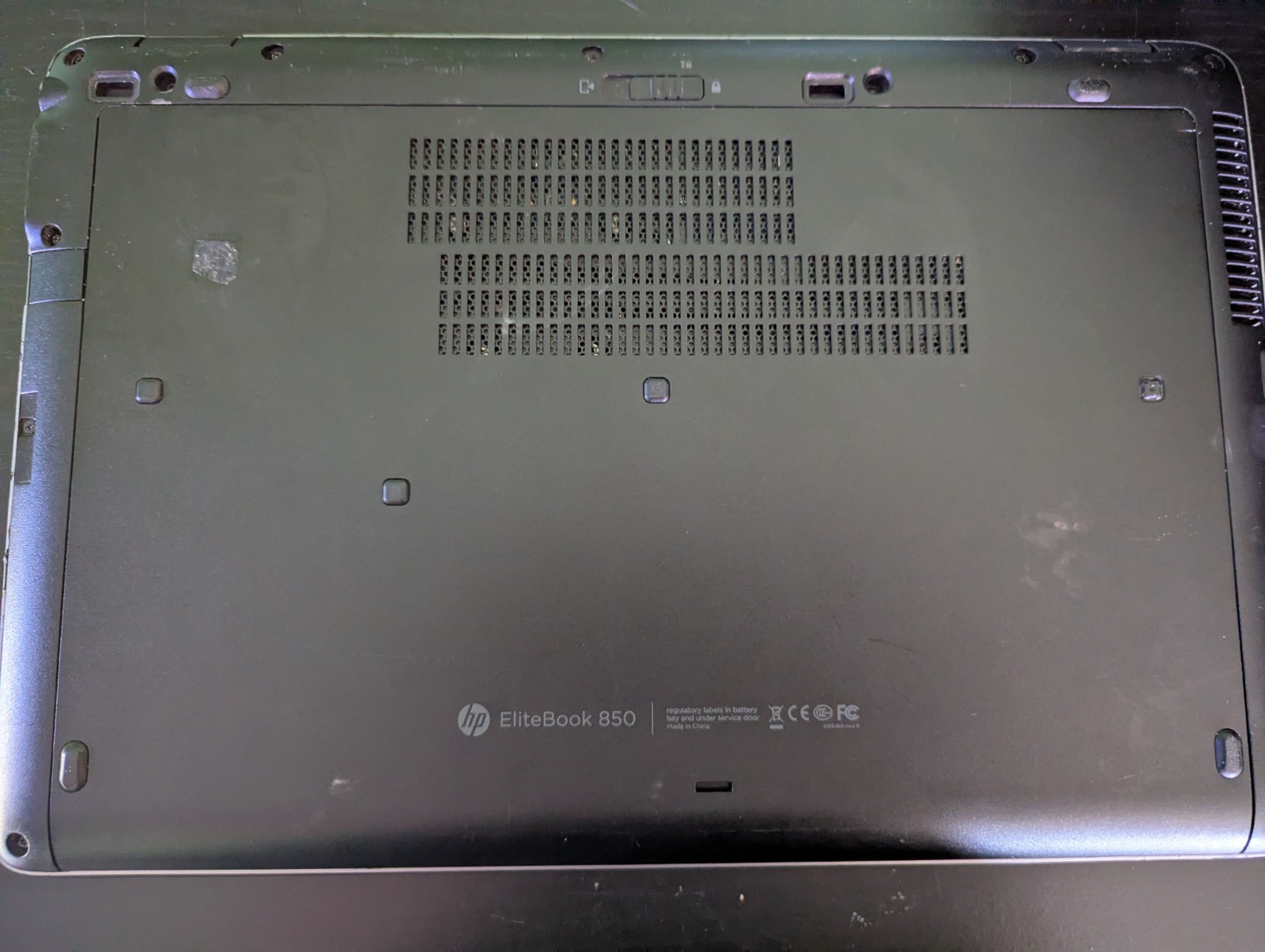 HP EliteBook 850 G2 With Dock And Charger- i5-5200u, 12GB RAM, 240GB SSD, 15.6″