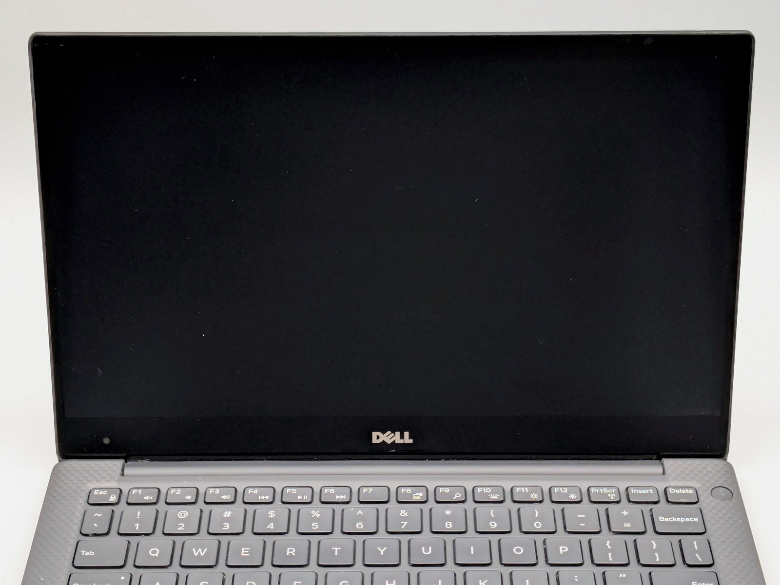 Dell XPS 13 9360 13″ QHD+ Touch I7-7560U 256GB SSD 16GB W10 Webcam Backlit
