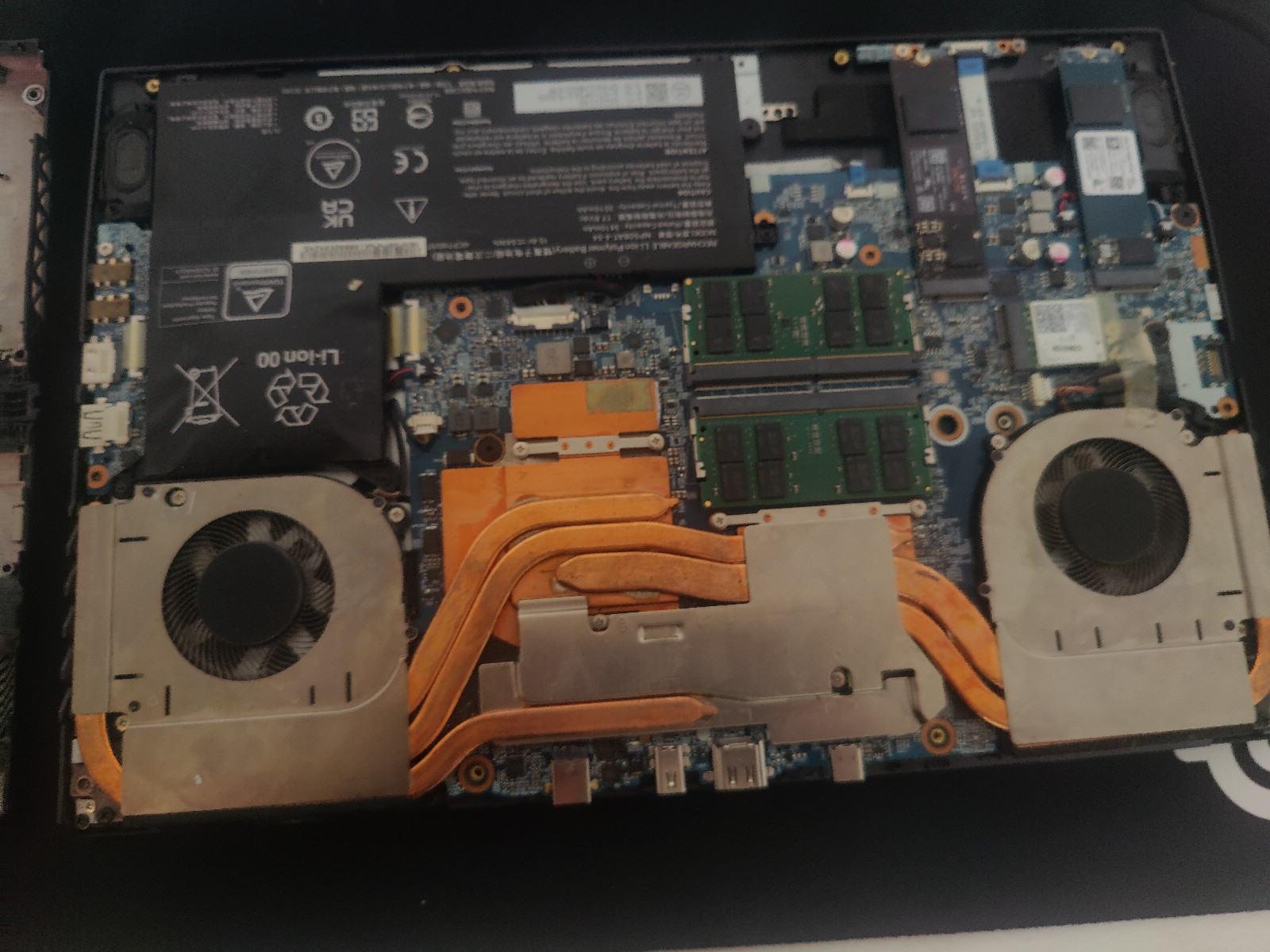 Colorful X15 AT 22 Laptop (RTX 3060 I9 12900H)