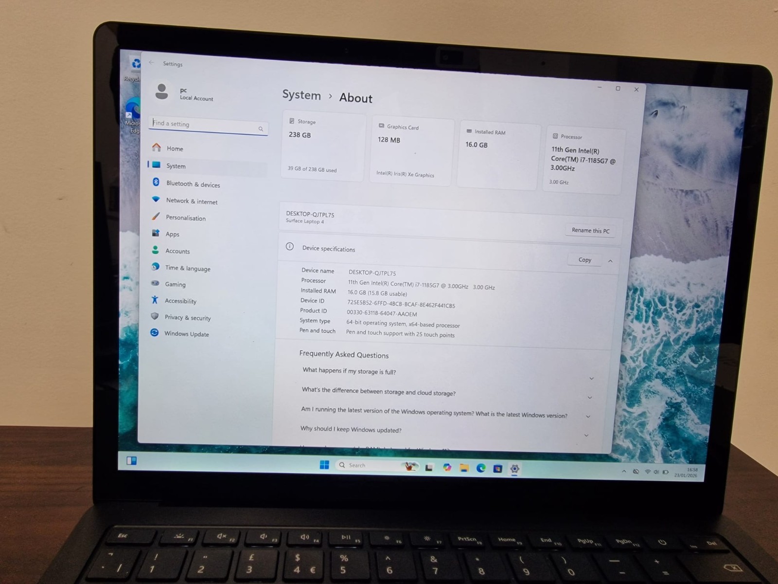 Microsoft Surface Laptop 4 13.5″ i7 1185G7 – 16GB RAM – 256GB NVMe – Touch