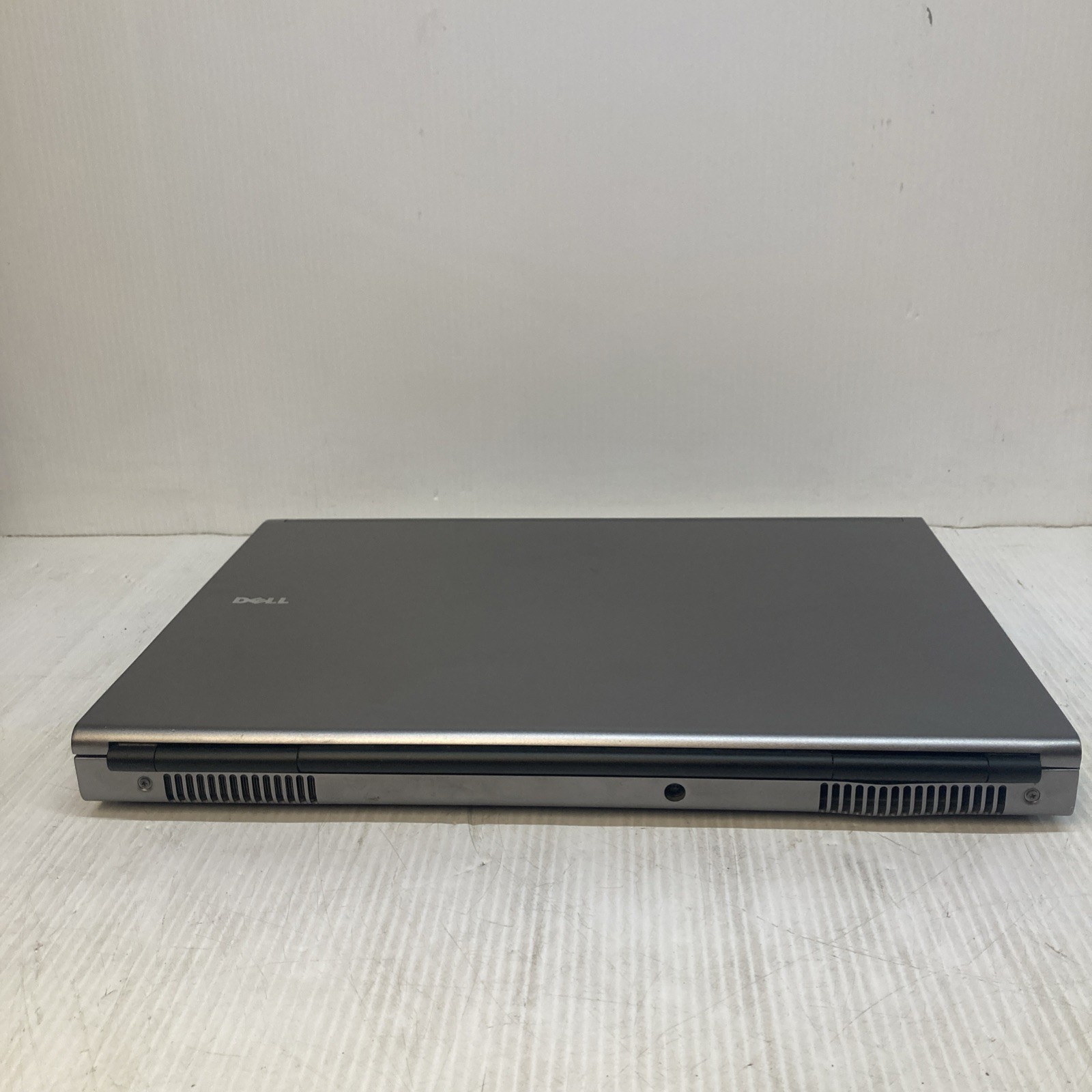 Dell Precision M6400 intel Core 2 Duo P8600 2.40GHz 4GB no HDD Boot to BIOS