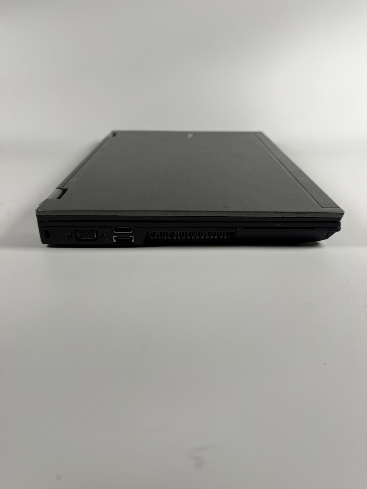 Dell Latitude E6410 Laptop Intel I5-M520 2.40GHz 4GB Memory – Bad Keyboard