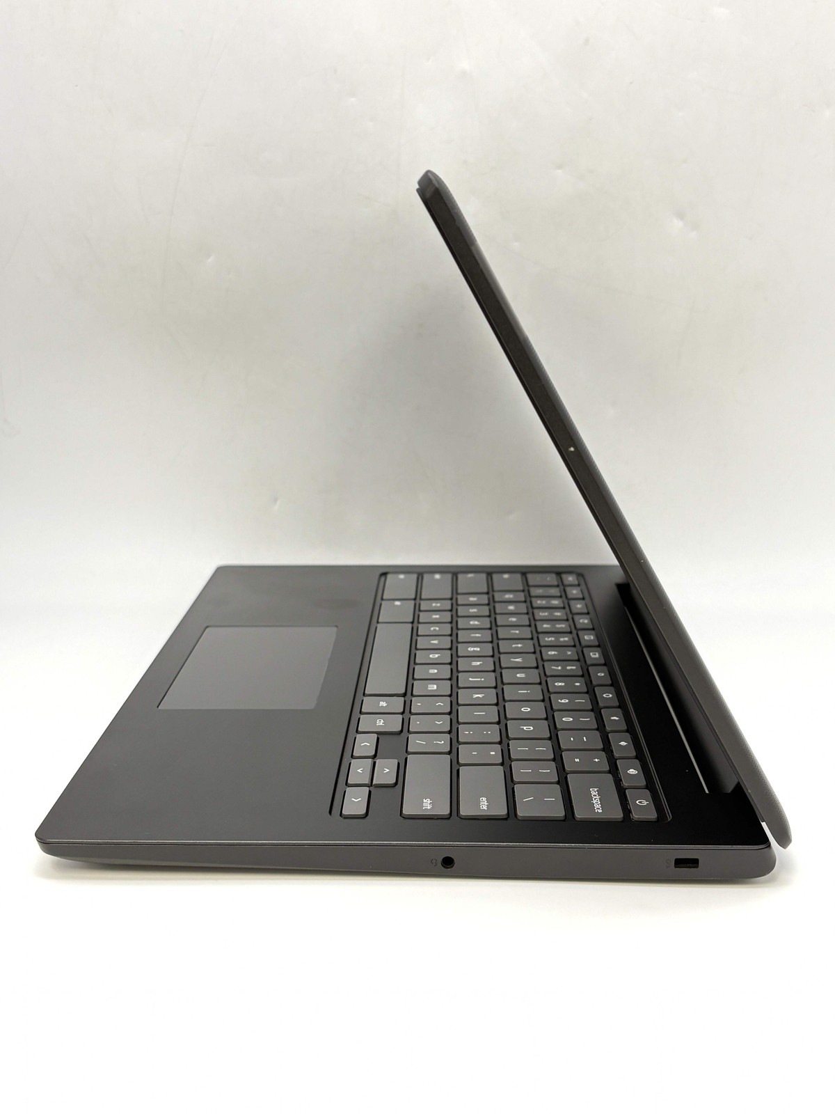 Lenovo Chromebook S330 14-inch MediaTek 4GB RAM 32GB eMMC