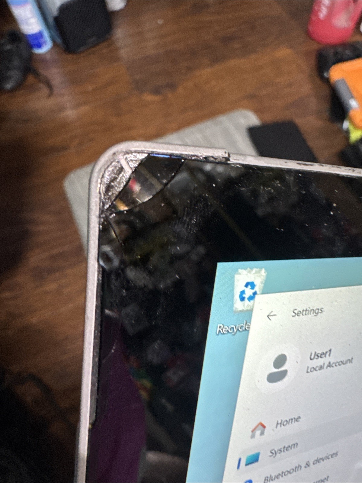 Microsoft Surface Pro 3 Intel Core i5-4300U @ 1.90 GHz 4GB RAM NETWORK ERROR
