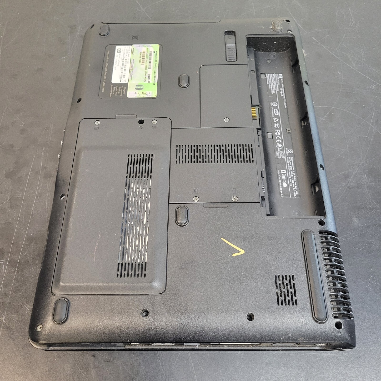 HP Pavilion DV2000 14.1″ AMD Turion 64 X2 0 GB RAM 0 GB HDD